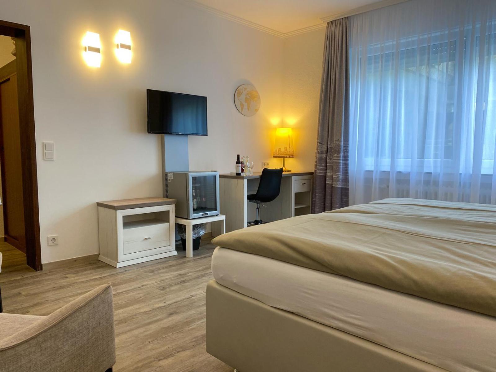 Hotel Angerland Garni Ratingen Bagian luar foto