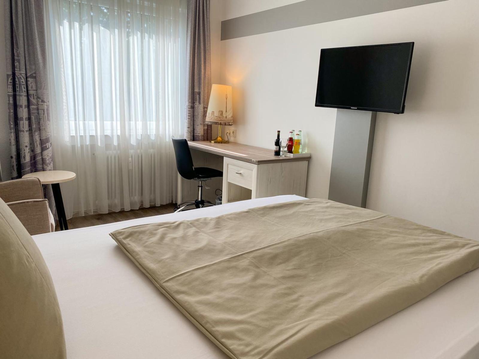 Hotel Angerland Garni Ratingen Bagian luar foto